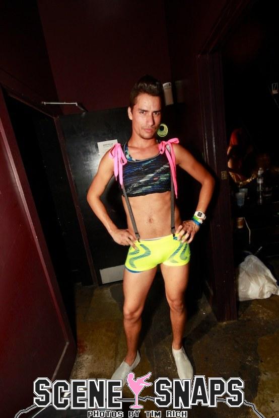 BOOTIE_LA_SEPT_15_12_047_P_.JPG